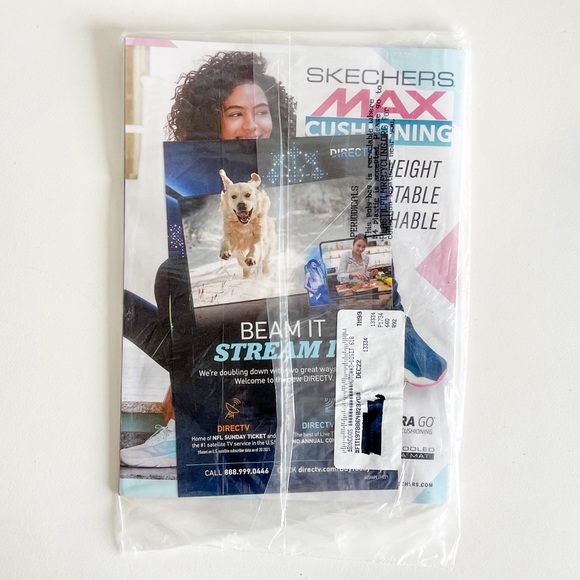 Shape Magazine Love Your Skin Olympic Medalist Chloe Kim December 2021 Issue NEW - Picture 3 of 4